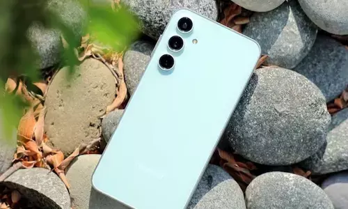 Samsung to roll out Android 14 to these devices; Full list and Date