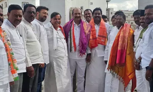 Fmr Puducherry CM backs Veerlapalli