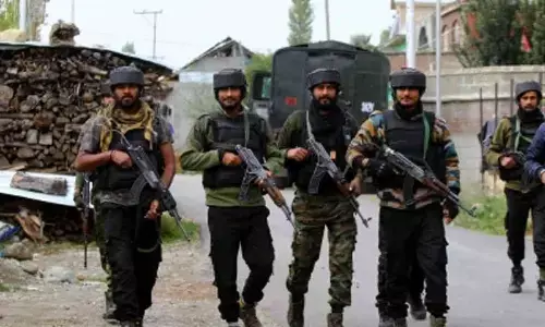 Rajouri encounter: Soldier, terrorist killed; toll rises to 7 (Lead)