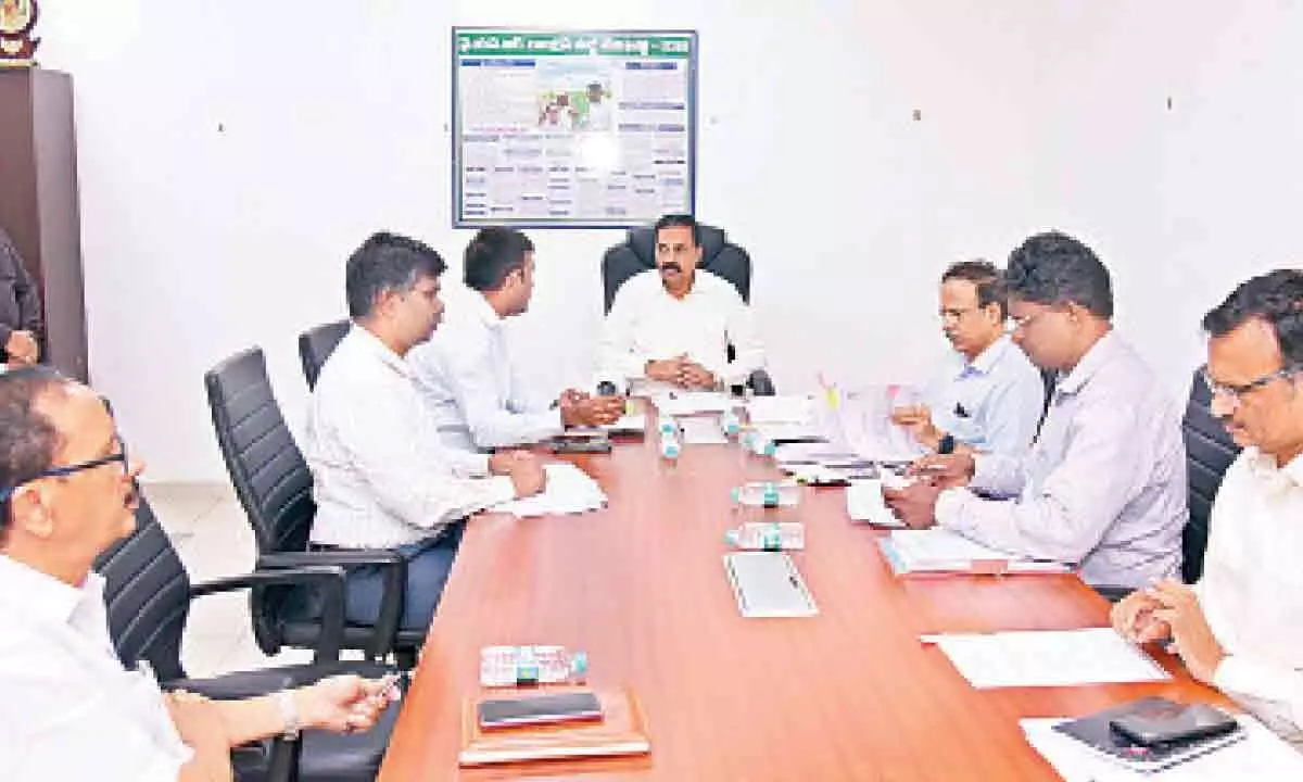 Vijayawada: Kakani Govardhan Reddy crop loss data to be ready by December 1