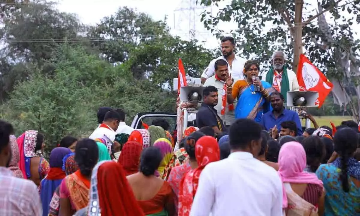 Rangareddy: Komrakka rallies support for Vishnuvardhan Reddy