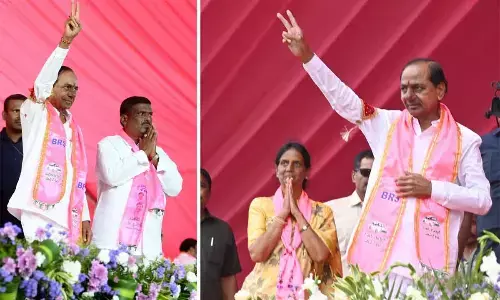 KCR asks minorities to elect govt that works