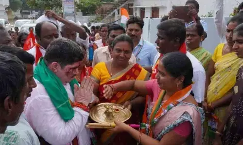 Karimnagar: Congress government will give additional Rs 5,000 under Rythu Bandhu said MP Ponnam Prabhakar