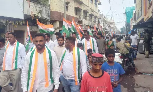 Secunderabad Cantonment Congress candidate Venela conducts roadshow in Bollaram