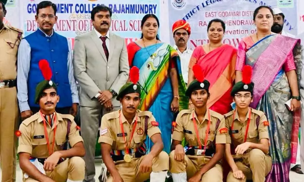 Medals presented to meritorious NCC cadets