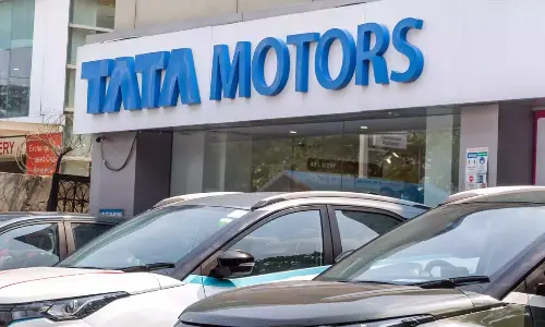 Tata Motors mulls price hike of PVs and EVs in January