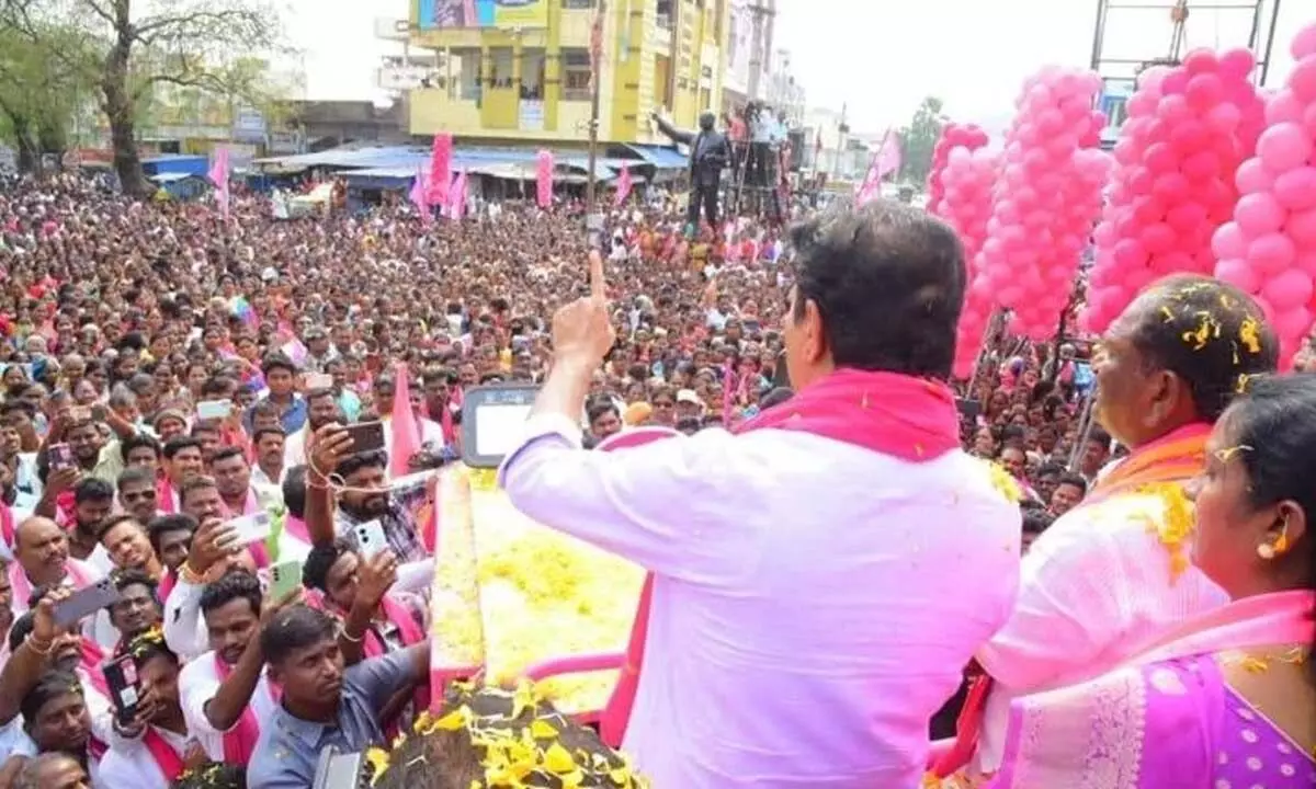 IT Minister KTR addressing a road show at Velgatur mandal center in Dharmapuri constituency on Monday