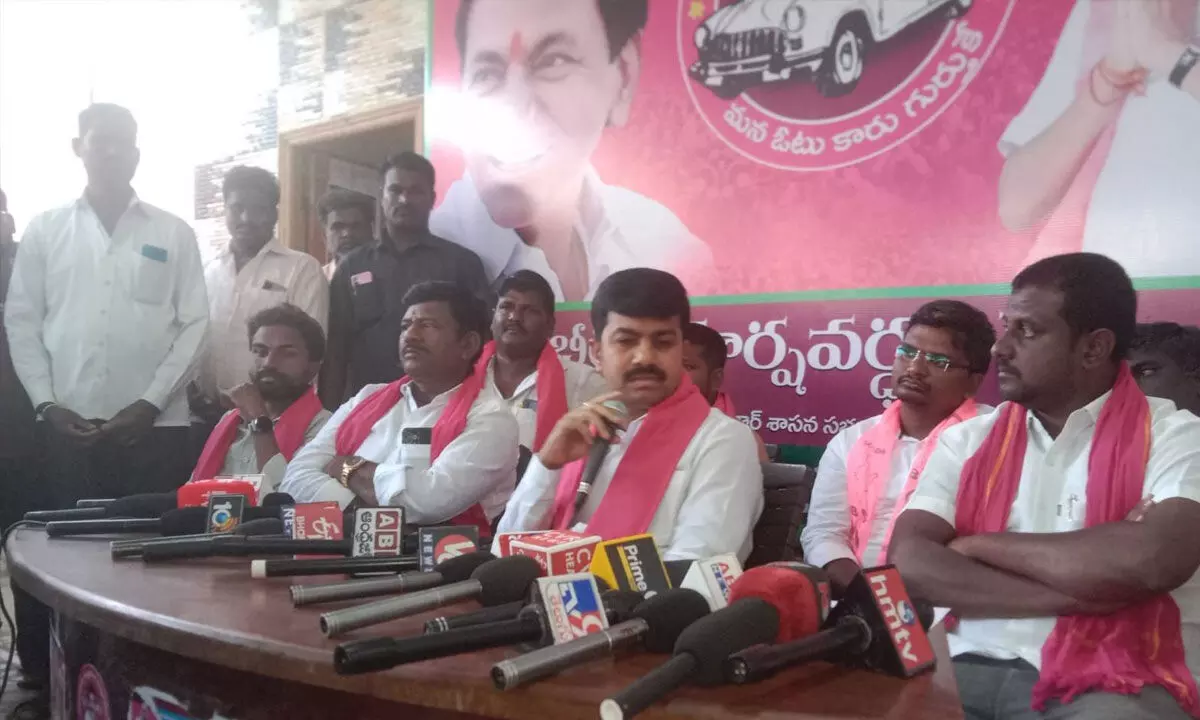 Jupally exploiting youth for political gain: Abhilash Rao
