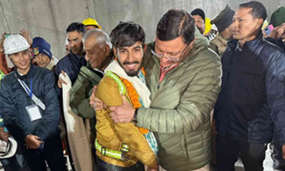 President, Shah, Priyanka Hail Successful Tunnel Rescue Mission