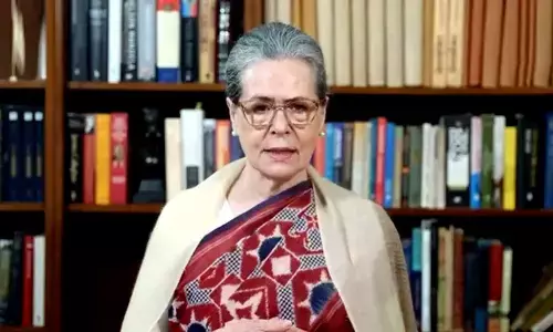 Sonia Gandhi appeals to Telangana voters to bring change in state