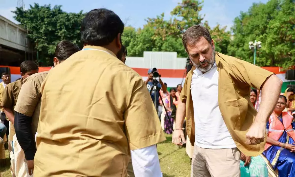 Rahul’s outreach to gig, civic workers, automen