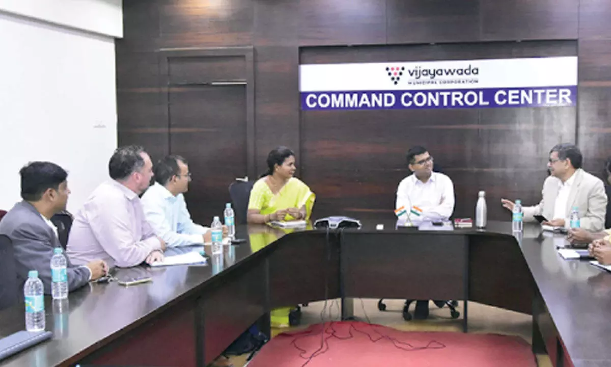 VMC Commissioner Swapnil Dinkar Pundkar with delegates at Command Control room at VMC office in Vijayawada on Tuesday