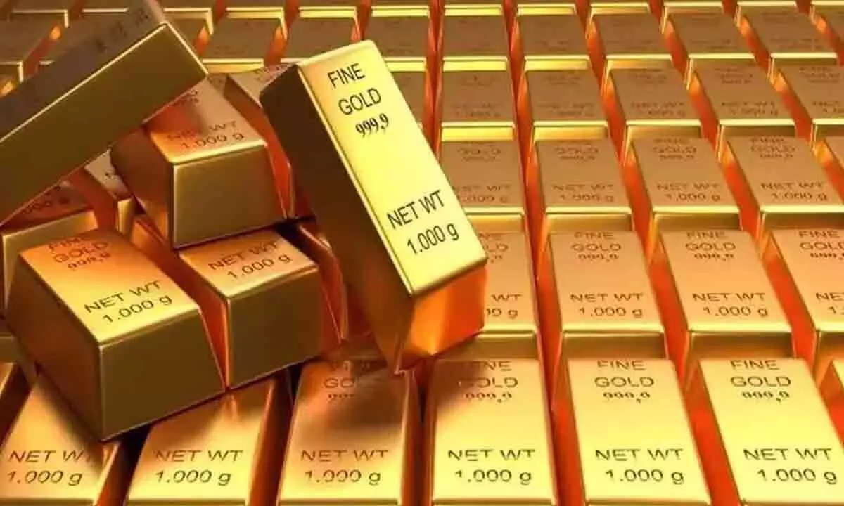 Gold rises Rs 100; silver jumps Rs 500