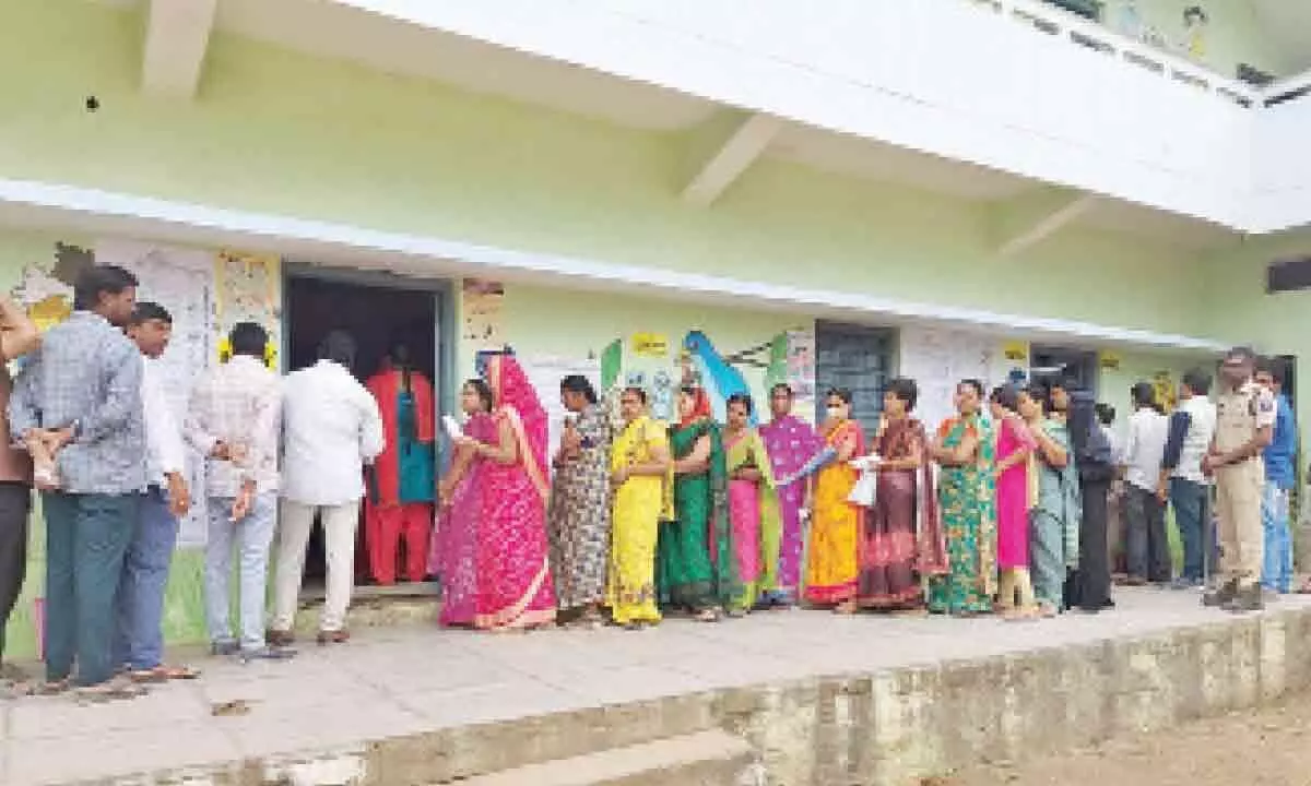 Rangareddy: Polling begins fast in Rajendra Nagar but fell harder at the end