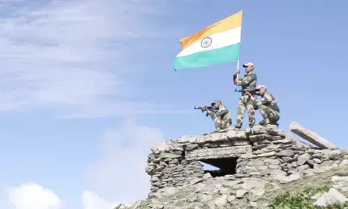 Amit Shah, Kharge greet BSF on 59th Raising Day