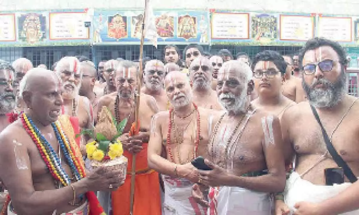 Tirupati: Three-day Vidwat Sammelan commences