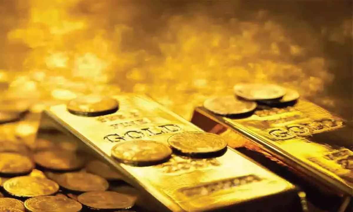 Gold plunges Rs 400; silver tumbles Rs 400
