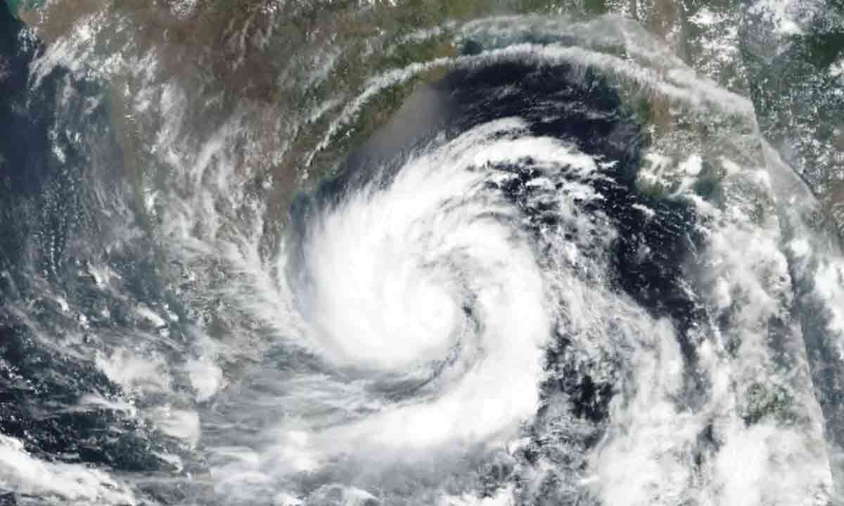 Cyclone 'Michaung' Alert: IMD Issues Warning As Coastal Regions Brace ...