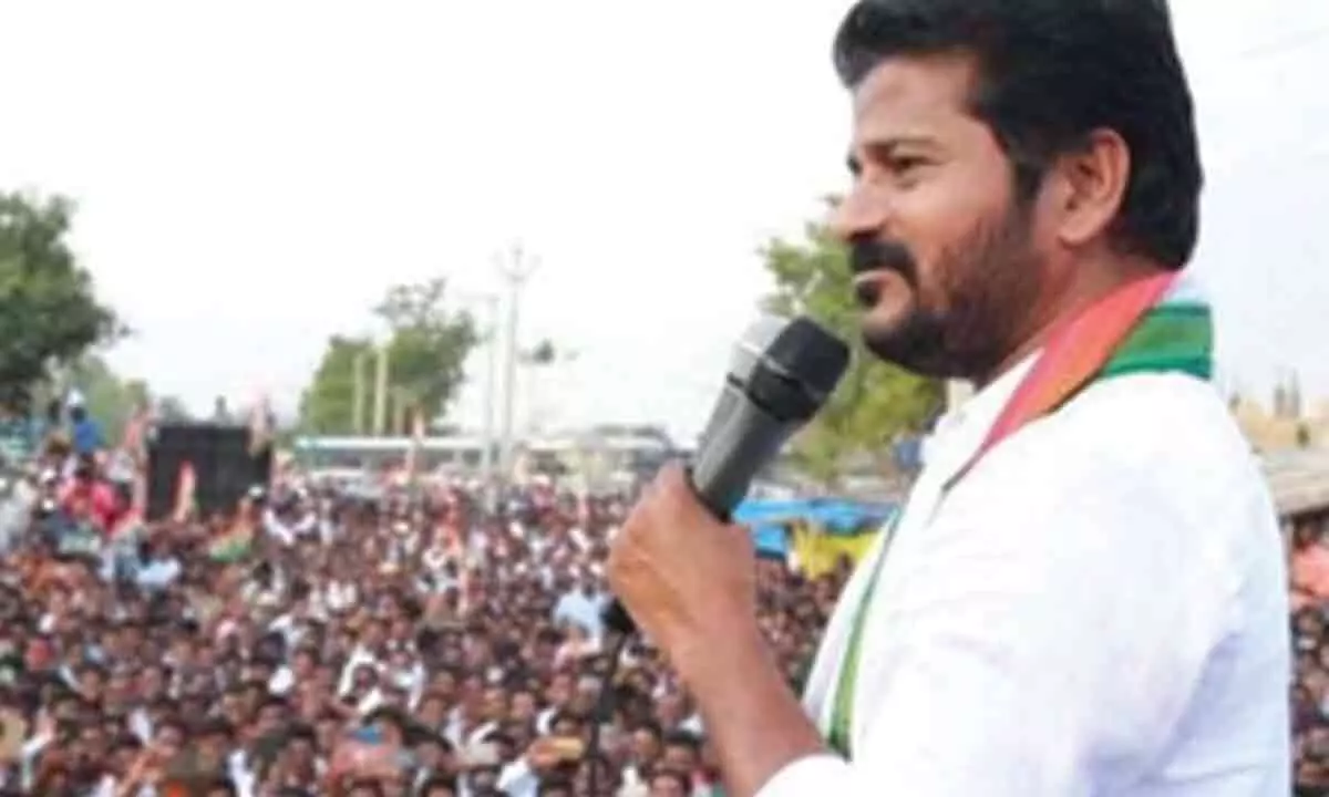 Revanth Reddy leaves in rally for Gandhi Bhavan