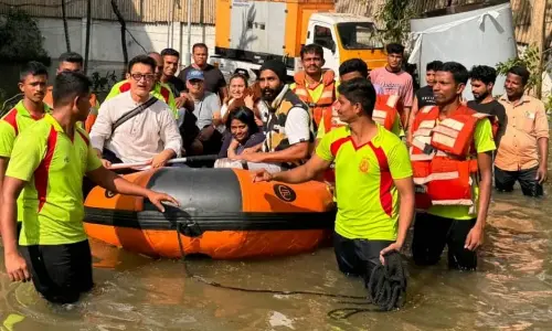 Aamir Khan rescued after being stranded for 24 hrs due to Cyclone Michaung