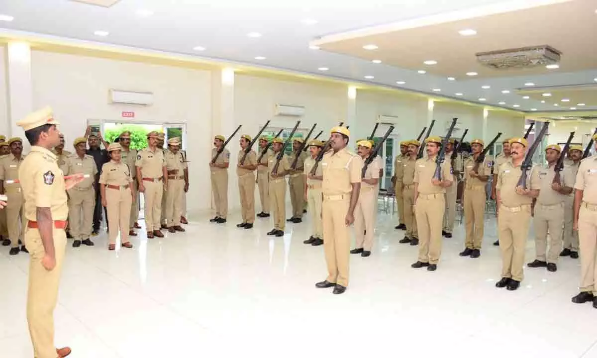 Rajamahendravaram: SP P Jagadeesh lauds services of home guards