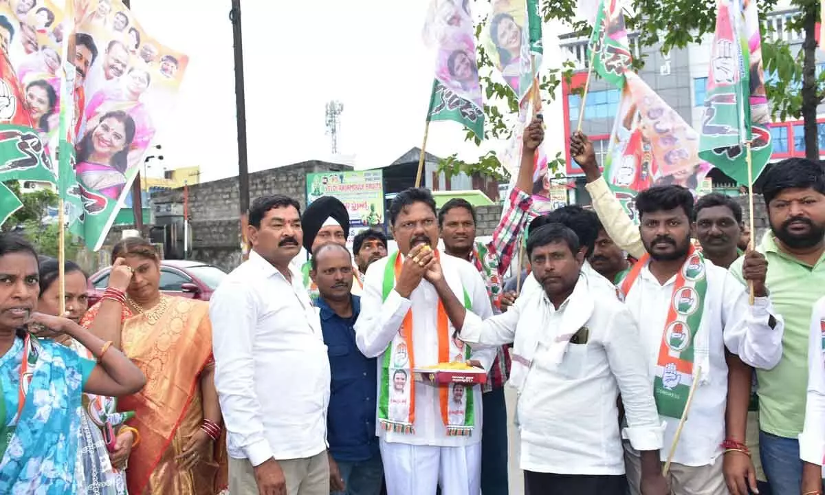 Congress cadres soak in celebrations