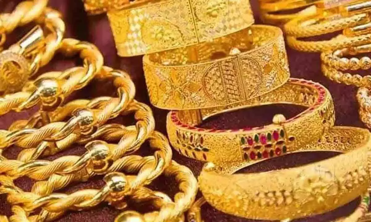 Gold rate in Hyderabad today hikes, check the rates on 08 December, 2023