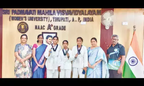 SPMVV students win bronze medals in Taekwondo championship