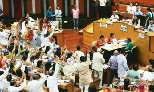 Key Developments in Delhi: MCD Presents Budget Amidst Unusual Circumstances, Winter School Vacation Shortened, And Weather Update