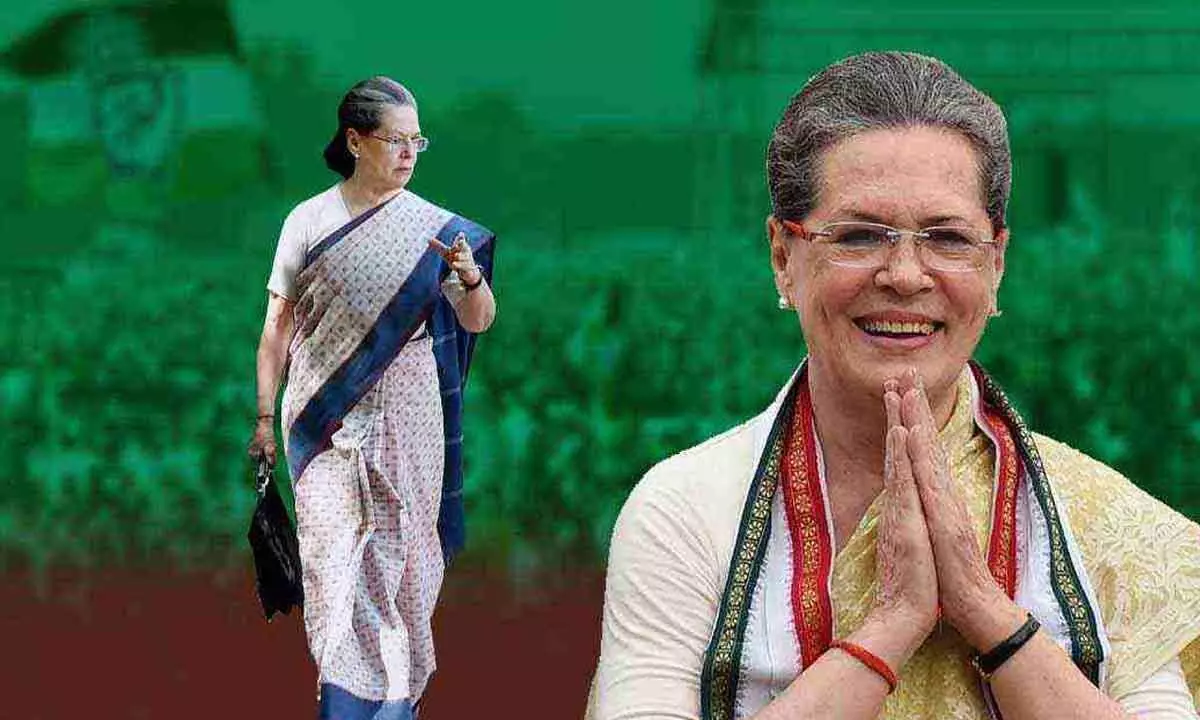 Pm Modi Kharge Greet Sonia Gandhi On Her B Day