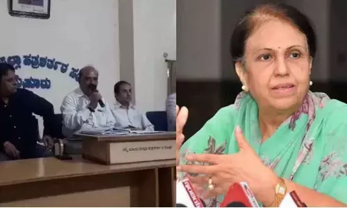 Royal Scion objects Installation of Rajendra Swamijis Statue