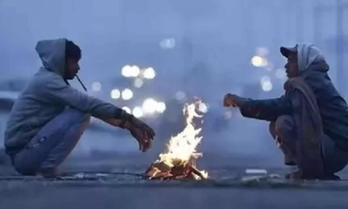 Delhi Shivers As Coldest Morning Of The Season Hits With Minimum Temperature At 6.5°C