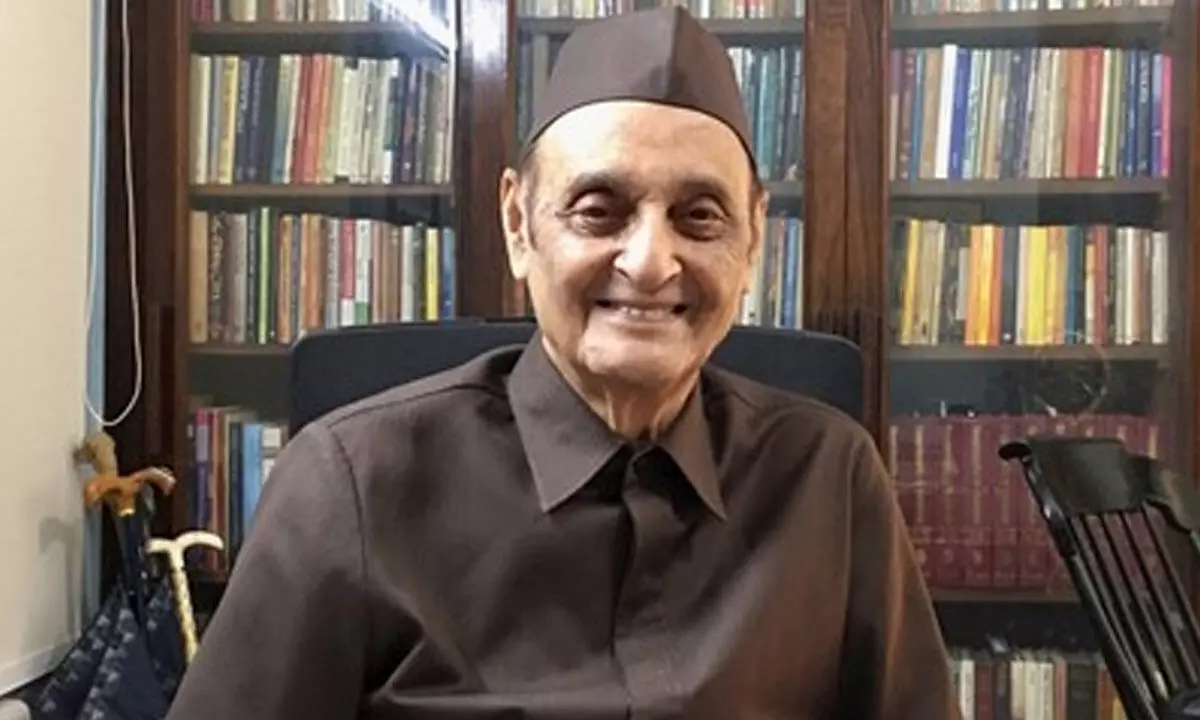 Congress leader Karan Singh hails SC verdict on Article 370, says it gives stability