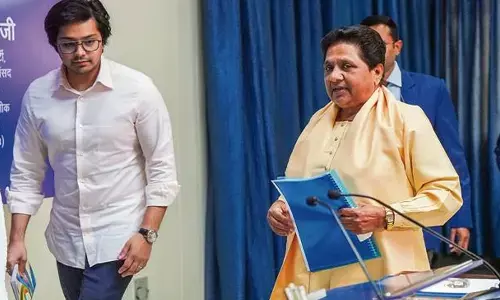 BSP supremo Mayawati with her nephew Akash Anand