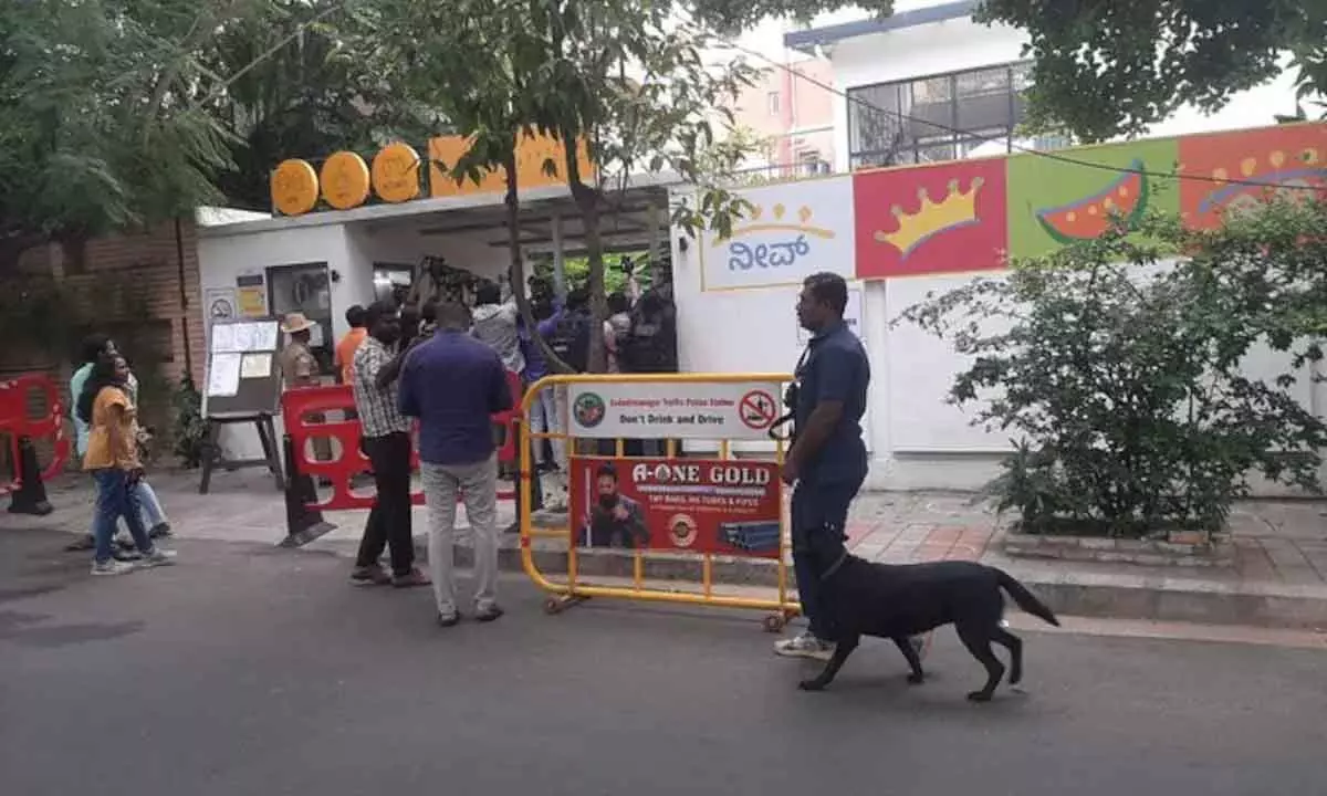 Bengaluru Faces Dual Threats: Hoax Bomb Alert At Raj Bhavan Following Recent School Scare