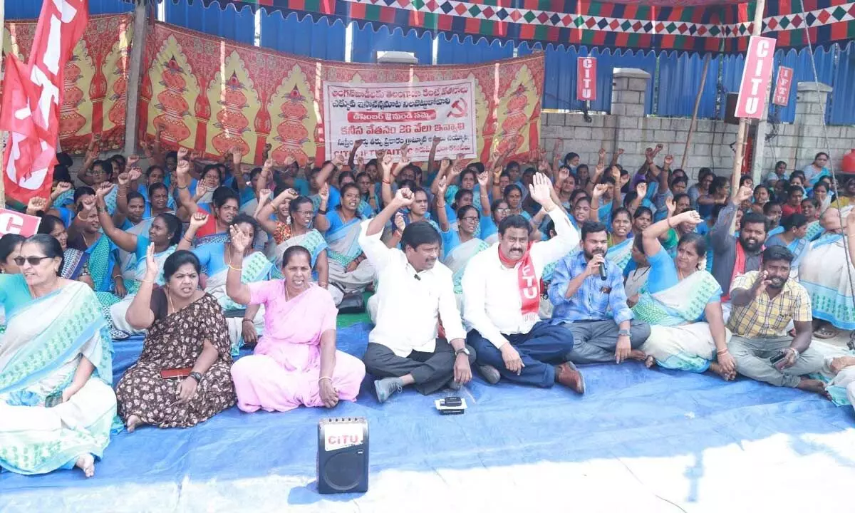 Anganwadi workers staging a dharna in Tirupati on Tuesday