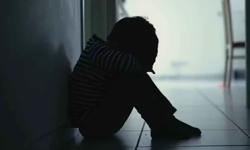 1 in 4 adults favour smacking to ‘properly raise’ kids