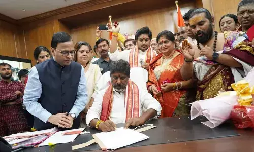 FM assumes office amid chanting of Vedic hymns by pandits