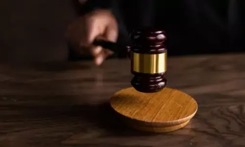 Seven SFI students, accused of stopping Kerala Governors convoy, denied bail