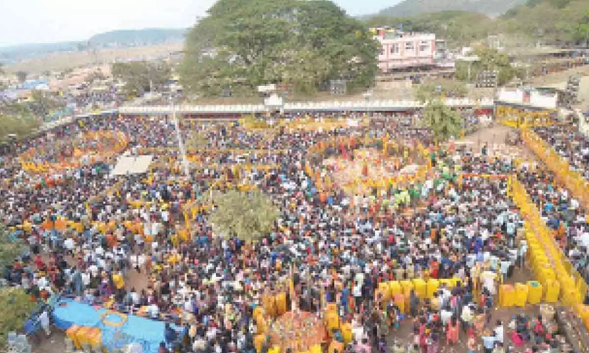 Mulugu: Officials racing against time to arrange amenities for devotees