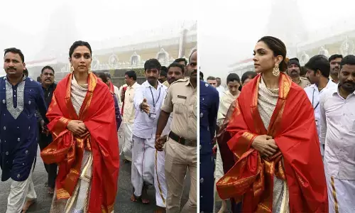 Actress Deepika Padukone offer prayer at Tirumala