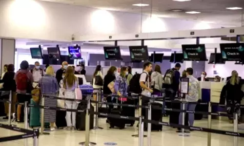 Overseas migration to Australia hits record high