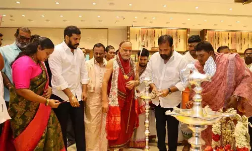 Perumal Wedding Mall opens in Nellore