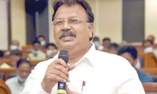 Vijayawada: MLC, UTF leader Shaik Sabji dies in road mishap