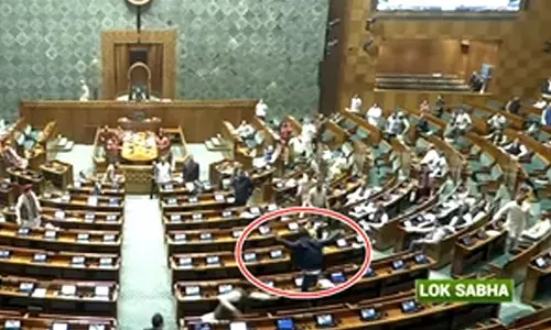 Parliament security breach: Cops to take the accused to recreate crime scene