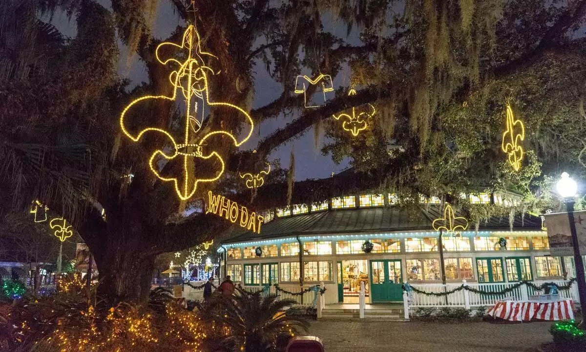 Cheers to New Orleans’ Magical Festive Season