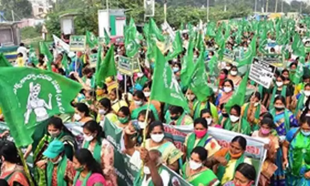 Protest by Amaravati farmers over 3 capitals completes four years