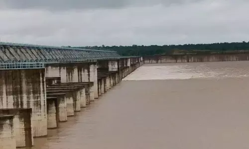 Govt to order judicial probe into Medigadda barrage damage