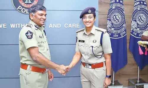 Prakasam SP Malika Garg bags DGP commendation disk award