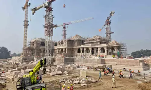 Food grains donated for community kitchens reach Ayodhya